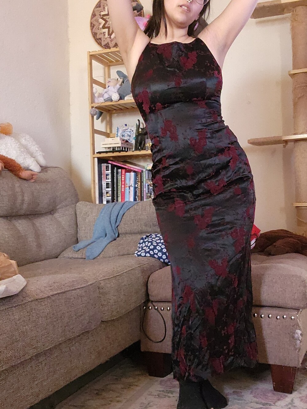 Vintage Y2K Black Satin with Red Burgundy Velvet Roses Maxi Formal Dress Small